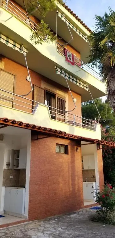 Alliaj Guesthouse Vlorë 0*,  Albanien